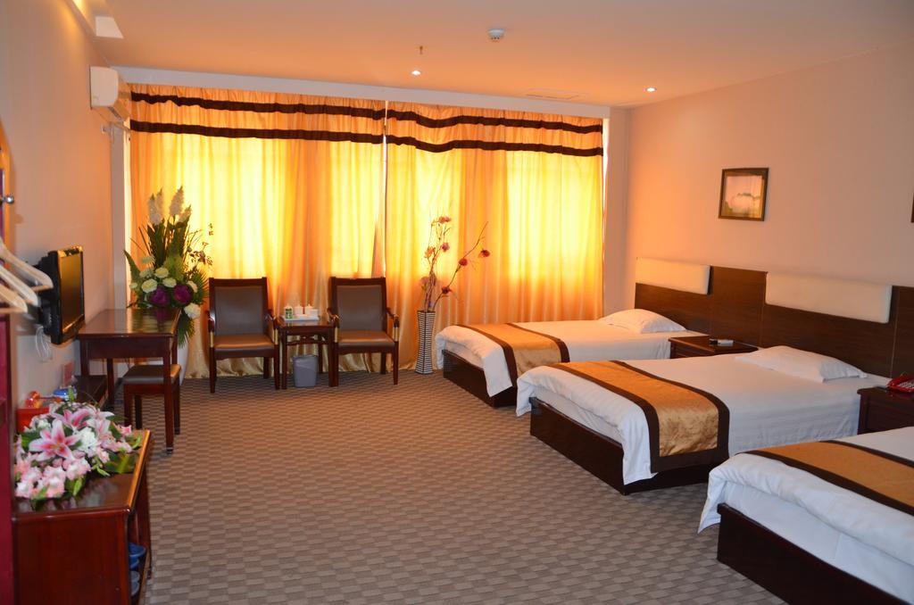 Wudangshan Yinjie Holiday Hotel Danjiangkou Стая снимка